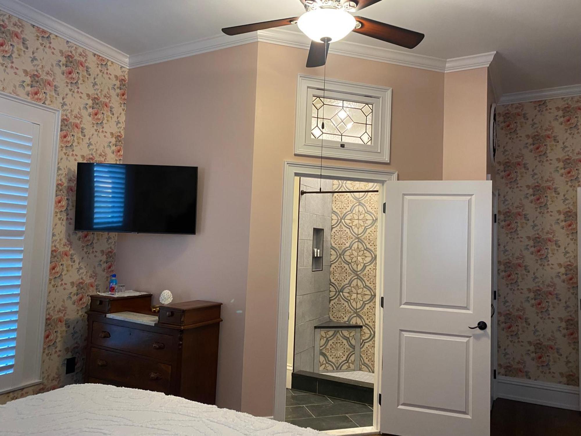 Belle Louise Historic Bed & Breakfast Падака Экстерьер фото